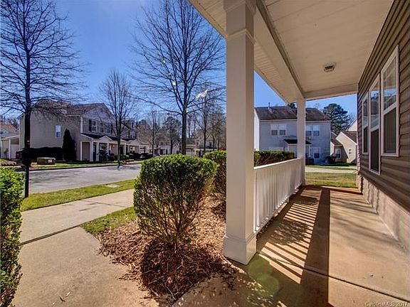 3rd image of 12309 Walden Lea Dr