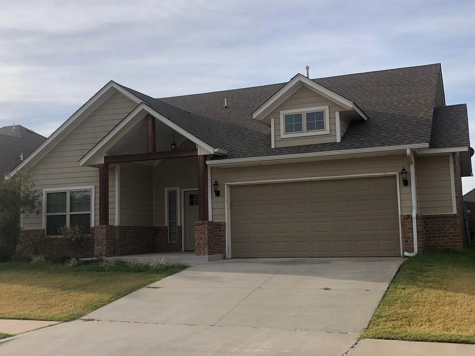 3 bed, 1682 sqft, $1,850 — Photo 2