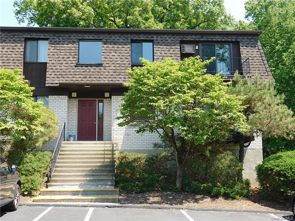 2008 Cherry Hill Drive, Poughkeepsie, NY 12603 Zillow