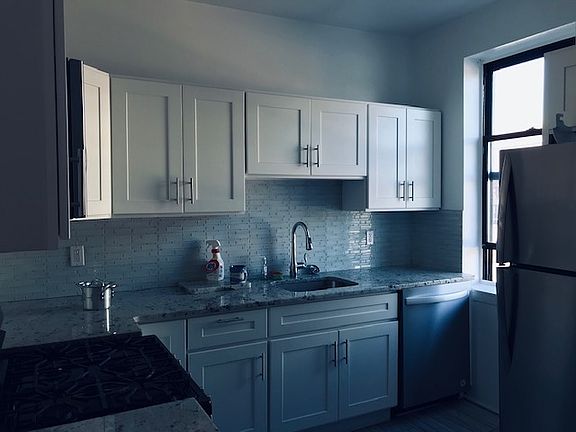 2nd image of 291 Academy St