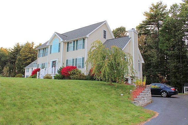 2nd image of 28 Caldwell Dr