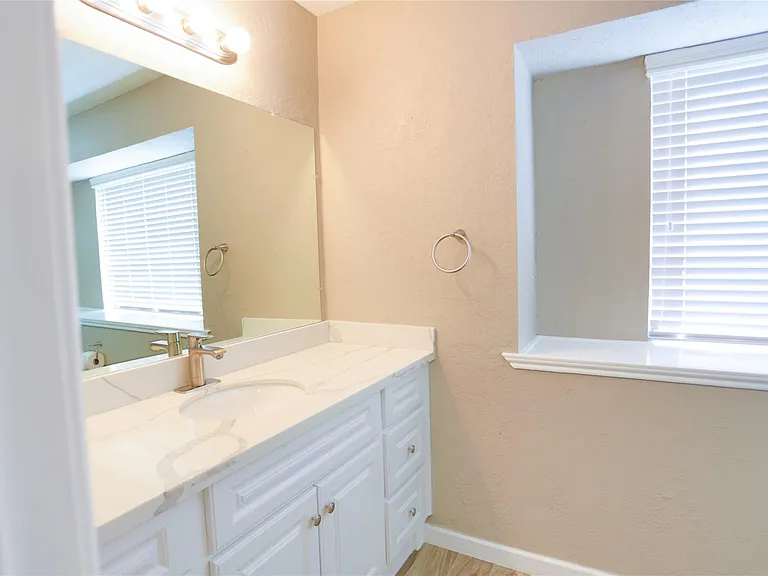 7007 Glen Rosa Dr — Photo 29