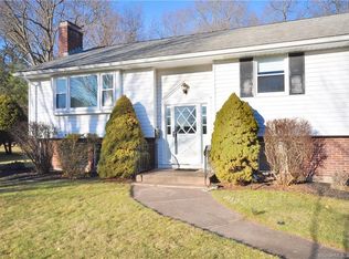 161 Waranoke Rd, Manchester, CT 06040