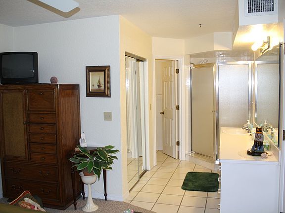 Main Bath