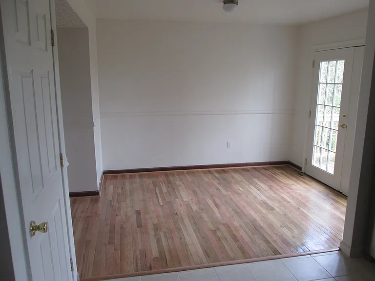 5283 Ilchester Rd — Photo 5