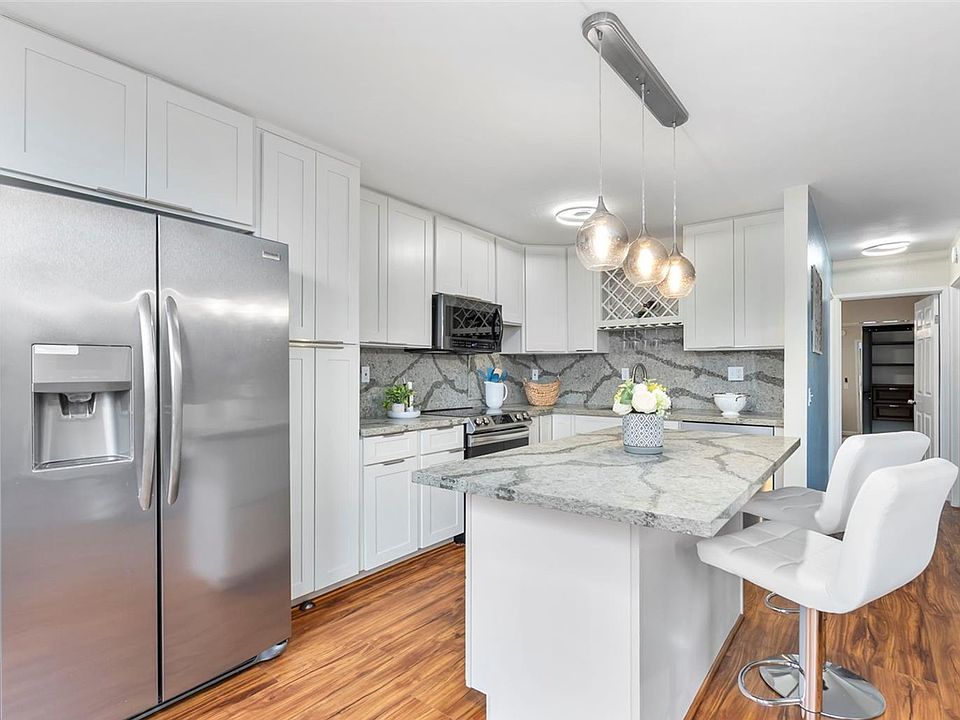 1st image of 84-688 Ala Mahiku St APT 154B