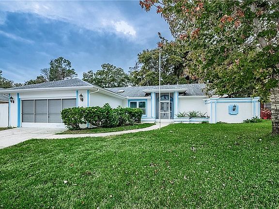 2nd image of 10142 Briar Cir