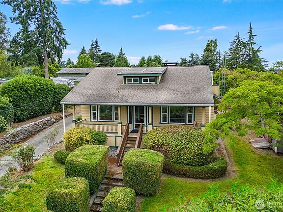 4th image of 10115 15th Avenue S