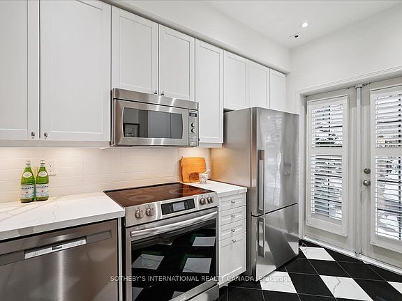 5th image of 1 Baxter St #2