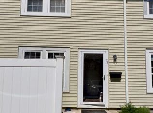 94 Whalers Cv, Babylon, NY 11702