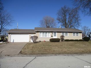 603 34th Ave, East Moline, IL 61244