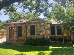 2912 Delaware Trl, Lake Worth, TX 76135