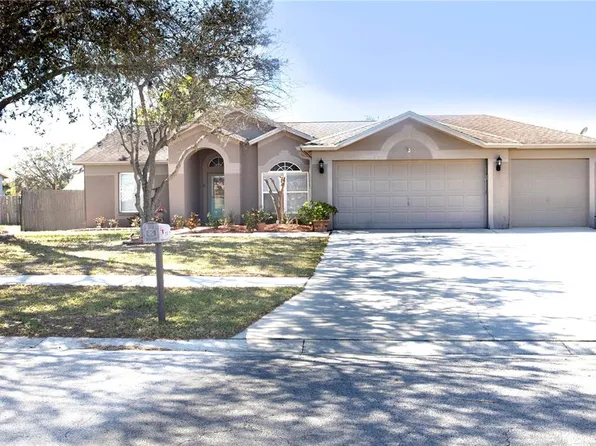 10517 Salisbury St, Riverview, FL 33569