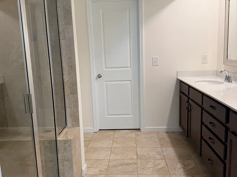1113 Epiphany Rd — Photo 20