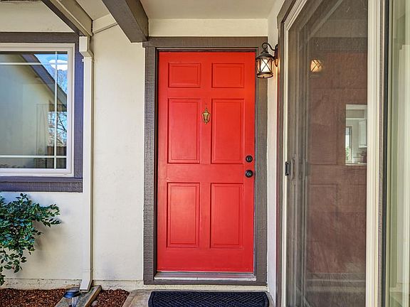 4th image of 2268 Windward Ln