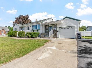 42 Edson St, Amsterdam, NY 12010