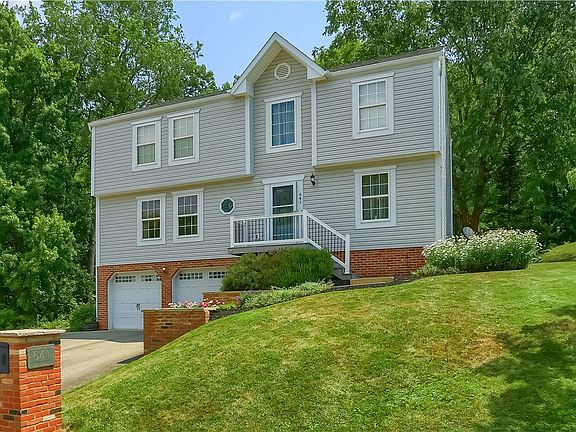 3rd image of 641 Huntington Dr