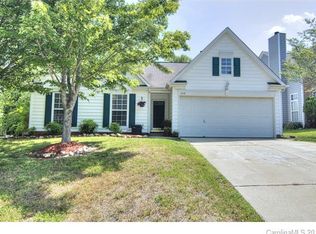 8636 Bodkin Ct, Charlotte, NC 28215