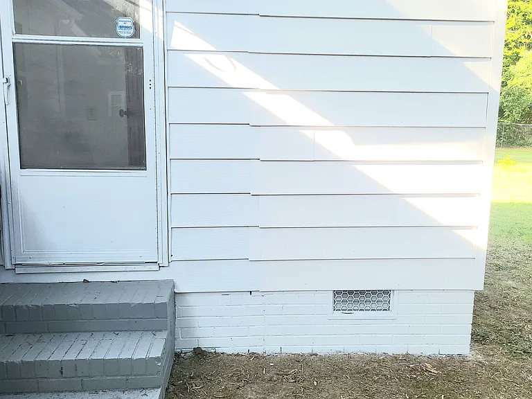 1318 Fay St — Photo 17