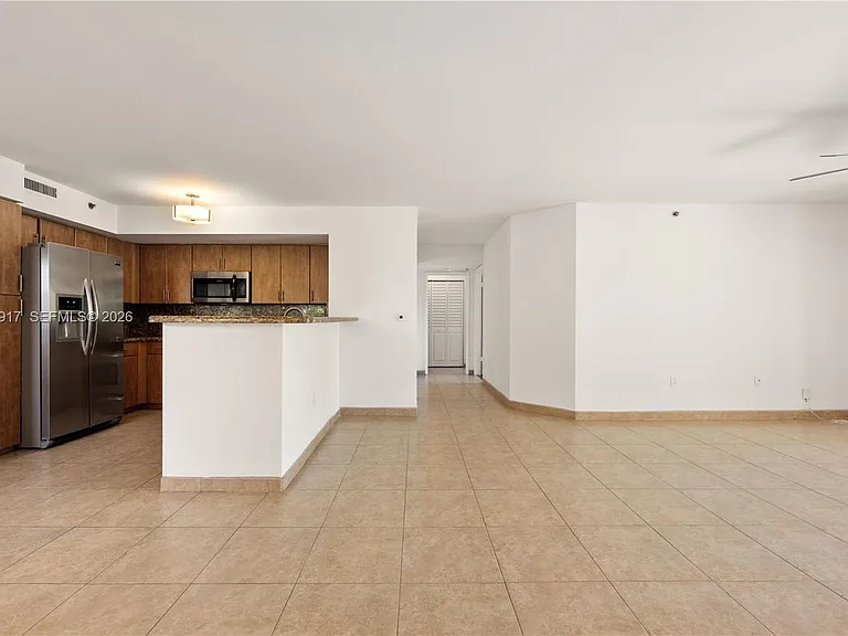 19501 E Country Club Dr #9508 — Photo 5