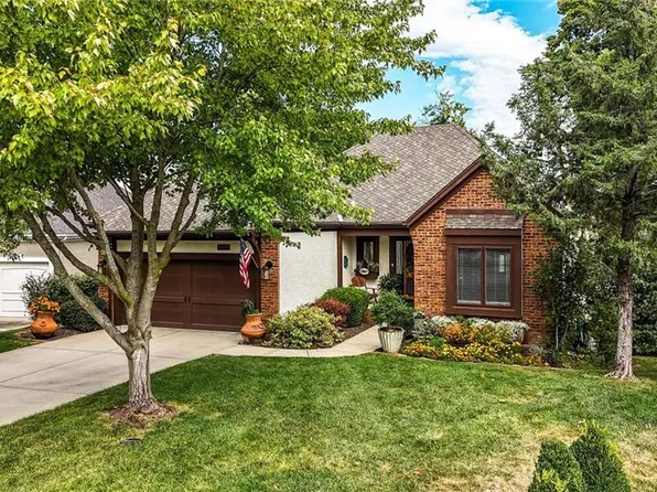 26112 W 109th St, Olathe, KS 66061