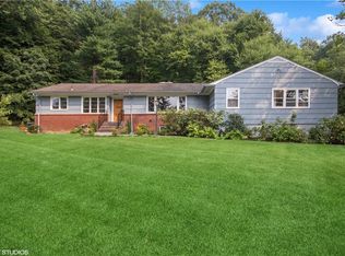 8 Pleasant View Ave, Beacon, NY 12508