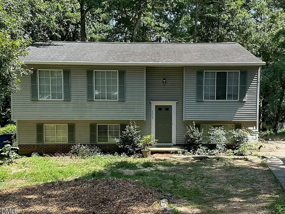 3209 Joanne Dr
