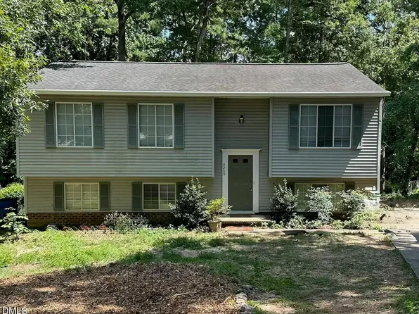 3209 Joanne Dr, Raleigh, NC 27603