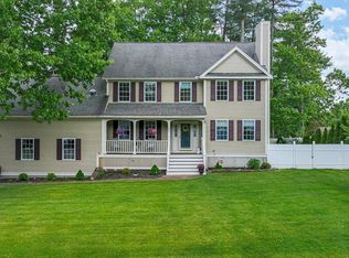 45 Marshview Cir, Seabrook, NH 03874