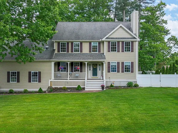 45 Marshview Circle, Seabrook, NH 03874