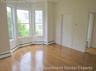 41 Hinckley St #2D, Somerville, MA 02145