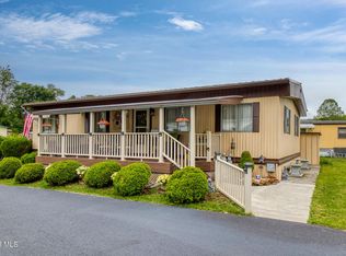 1039 Rosewood Dr, Altoona, PA