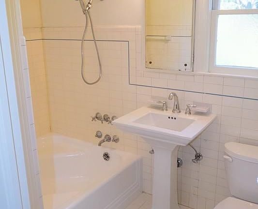 3rd image of 151 Arroyo Ct APT 4