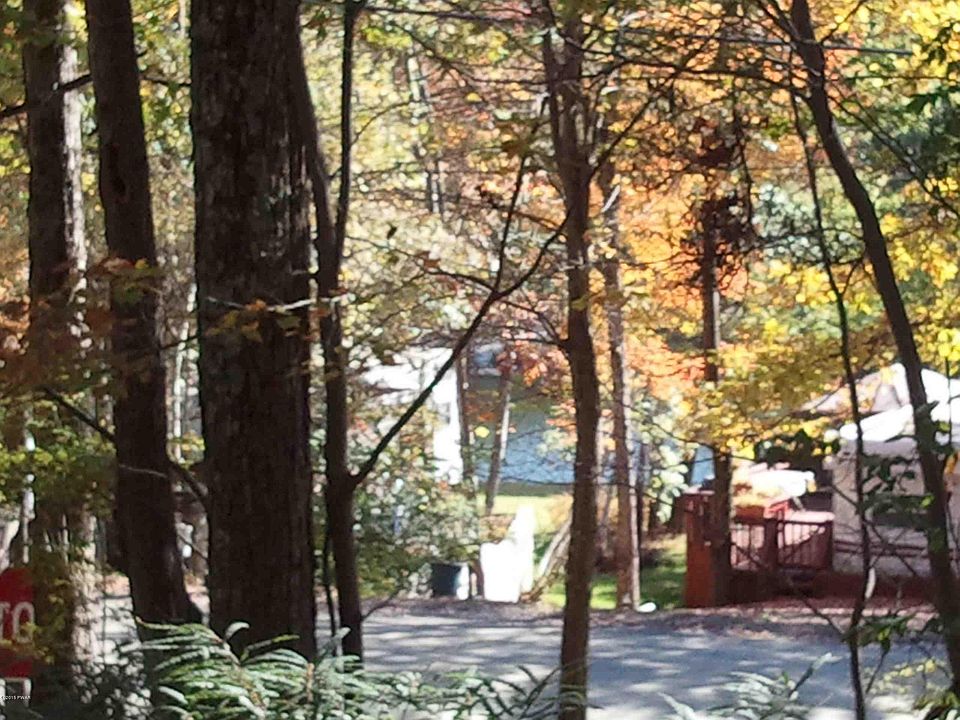 1st image of 226 Forest Glen Dr