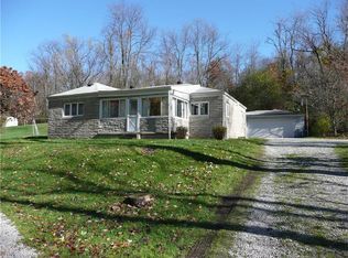 70 McMichael Rd, Carnegie, PA 15106