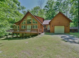 161 Lake Rd, Lake Ariel, PA 18436