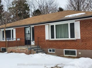 544 Gillmoss Rd, Pickering, ON L1W 3J4