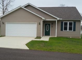 387 Brookside Dr, Chillicothe, OH 45601