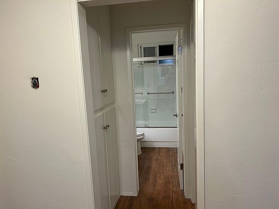 5th image of 4580 Glacier Ave APT 20