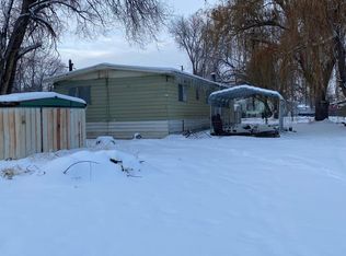 3405 W Birchfield Rd, Yakima, WA 98901