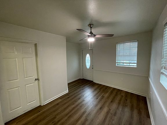 3rd image of 2606 Ursulines Ave