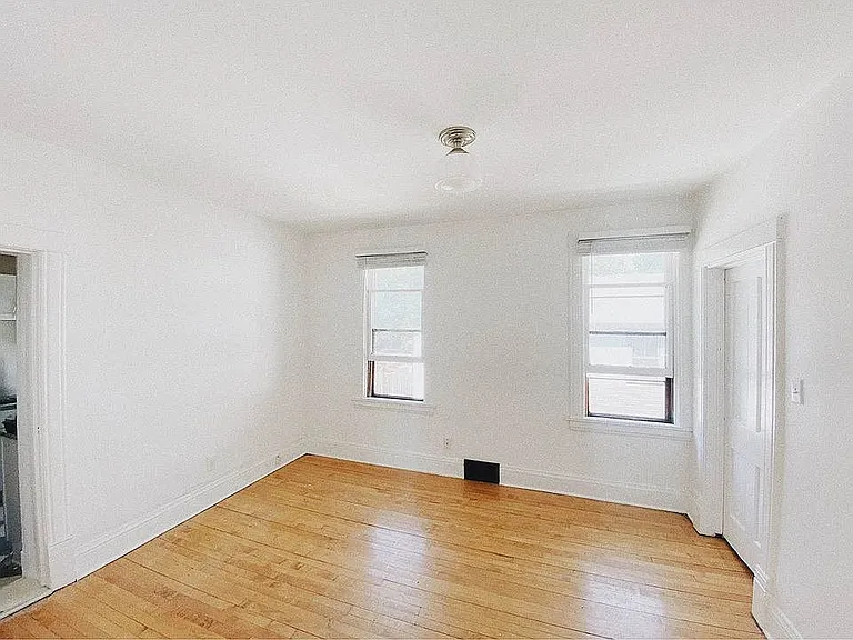 1702 Grand St NE #2 — Photo 14