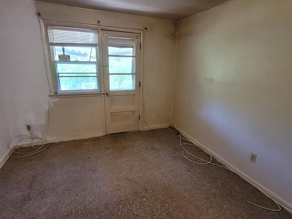 7417 Brockton Rd Philadelphia, PA, 19151 - Apartments for Rent | Zillow