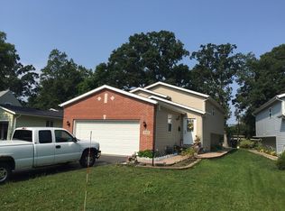 540 N Ravine Dr, Round Lake Park, IL