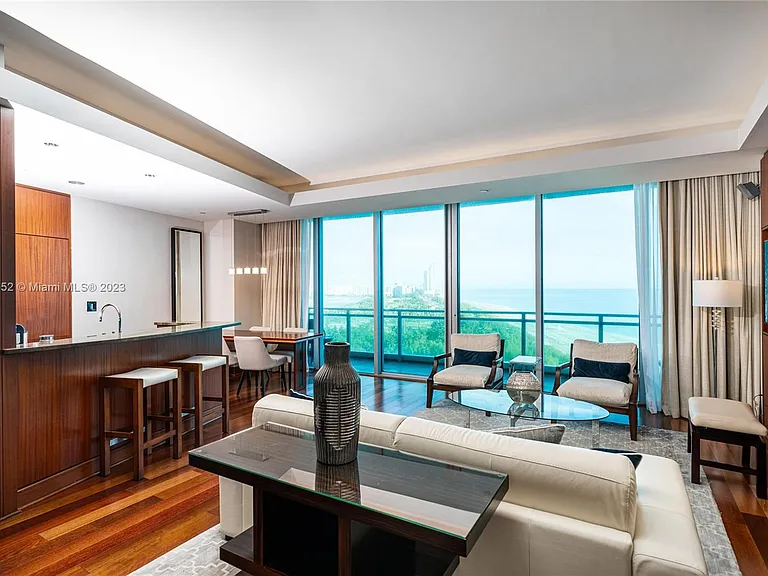 10295 Collins Ave #121716 — Photo 3