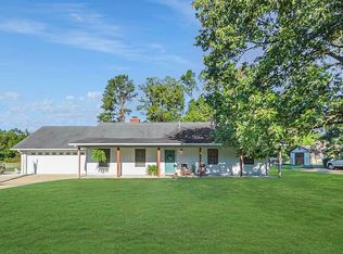 815 Old West Point Rd, Starkville, MS 39759