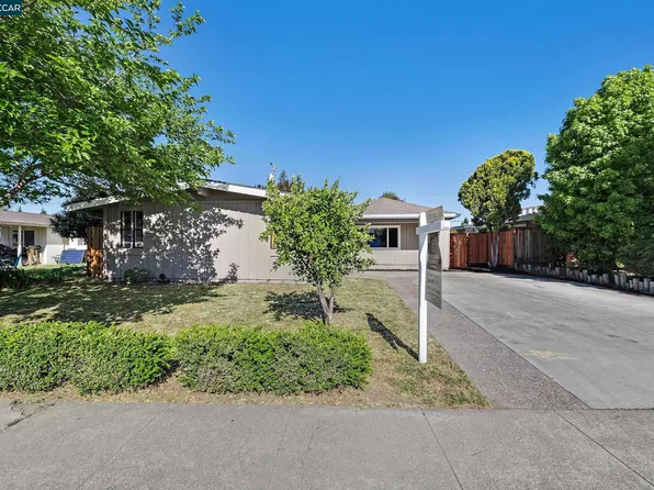 10660 Johansen Dr, Cupertino, CA 95014