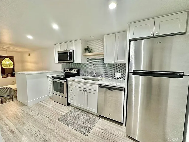 2506 Zorada Dr — Photo 6
