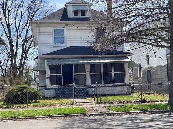 732 Lexington Ave
