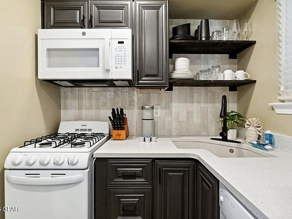 5th image of 116 Damon Cir Unit J